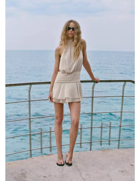 Vestido halter cintura drapeada