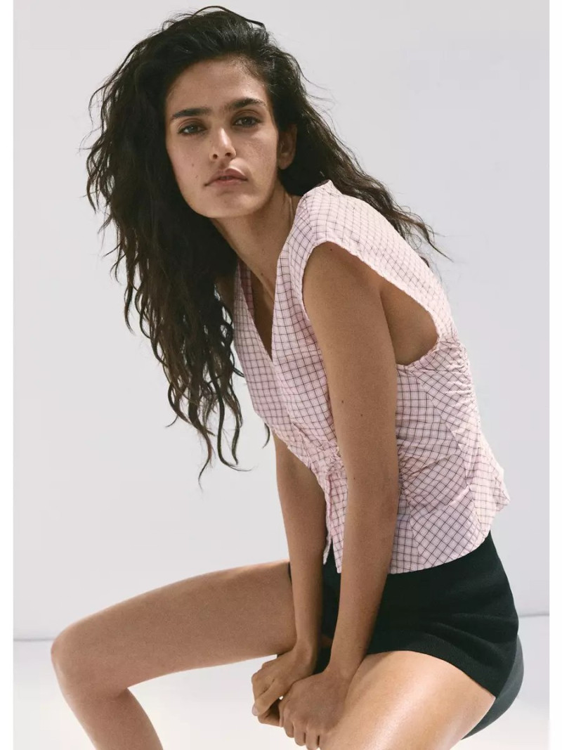 Blusa cuello pico cuadros