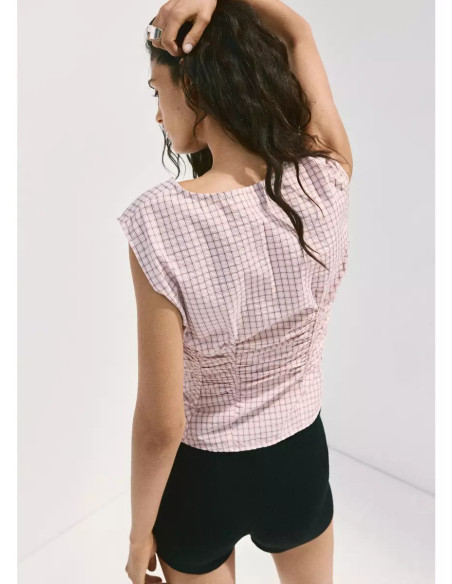 Blusa cuello pico cuadros