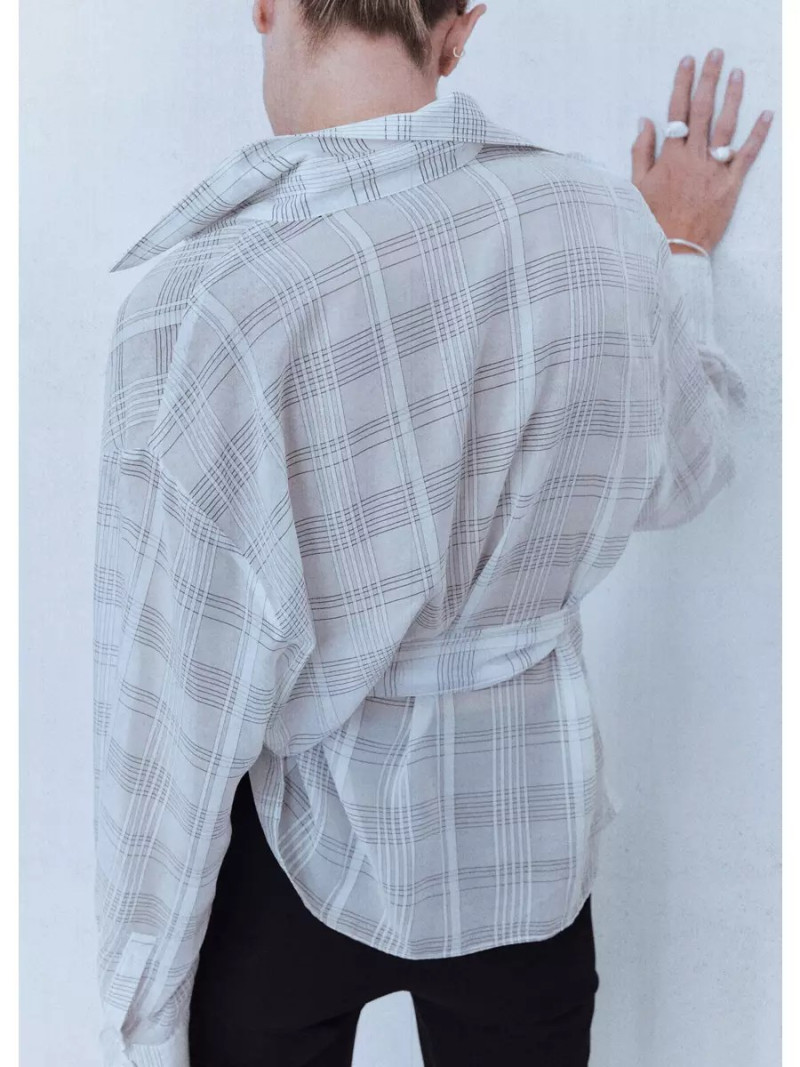 Checked shirt with bow