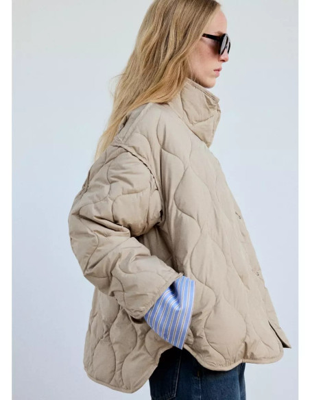 Anorak acolchado pañuelo extraible