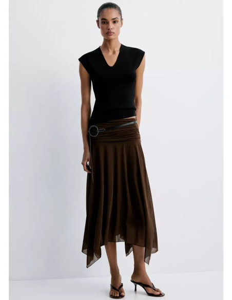 Fine-knit V-neck top