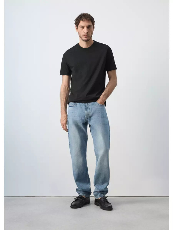 Camiseta slim fit 180gsm