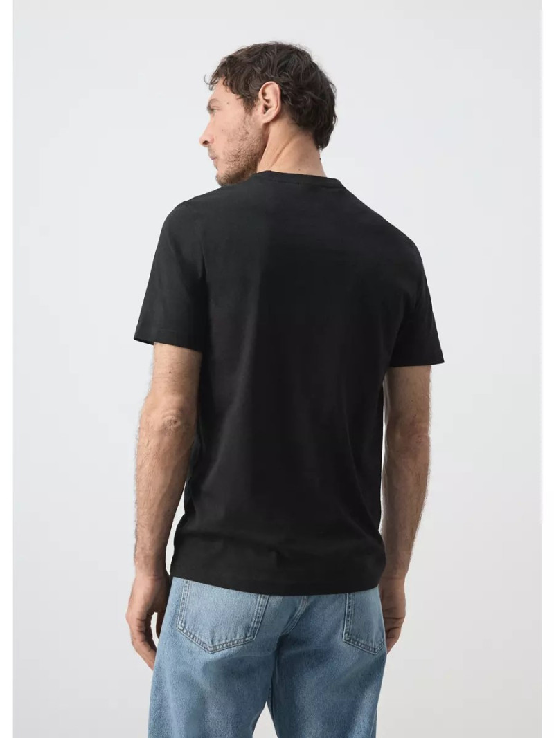 Camiseta slim fit 180gsm