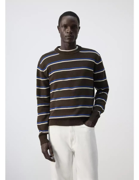 Medium-knit 100% cotton jumper